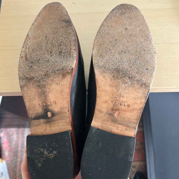 Classic Nisolo Chelsea Boots - Picture 7 of 7